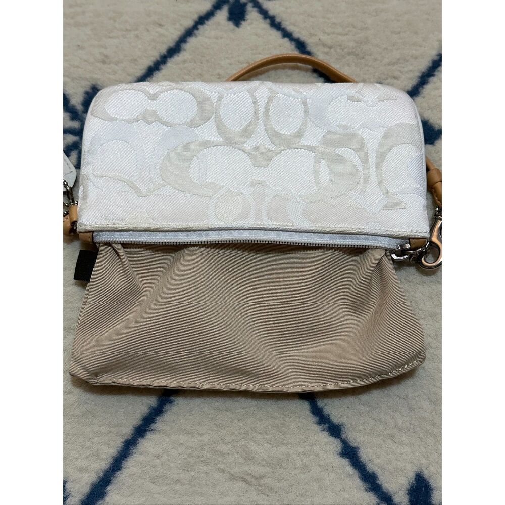 Vintage Coach Y2K 2000s Optic Wristlet Pouch - White - Picture 5 of 7